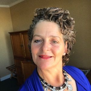 Meet your Posher, Wendy